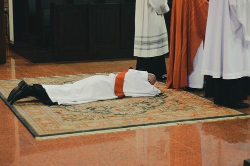 Lying down in confession
